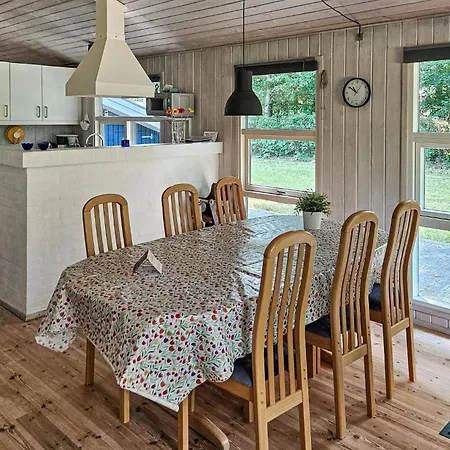 Pet Friendly In With Sauna Semesterbostad